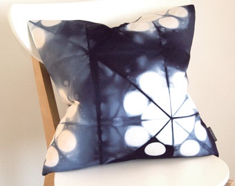 Tie Dye Navy Pillow Cover - Contemporary Shibori - Marine