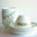 Corelle Crazy Daisy 1970's Vintage Spring Blossom Green 18 Pieces, jenetsy