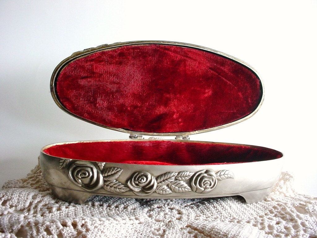 Godinger Rose Jewelry Box Silver Plated Oval Shaped Red