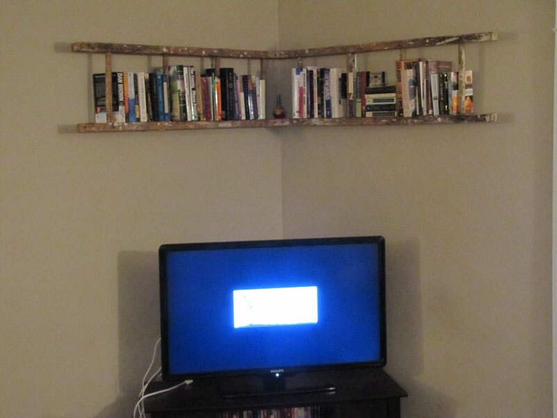 Antique Wooden Ladder Bookshelf