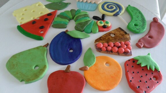 Items Similar To Fondant Hungry Caterpillar Cake