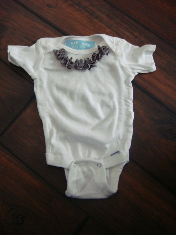 Items similar to Necklace Baby Girl Onesie on Etsy