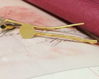 45 mm x 8 mm Golden Plated Bobby Pins With 8 mm Round Pad. (.tm)