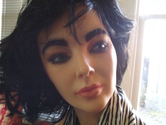 Original Wax Bust of Elizabeth Taylor