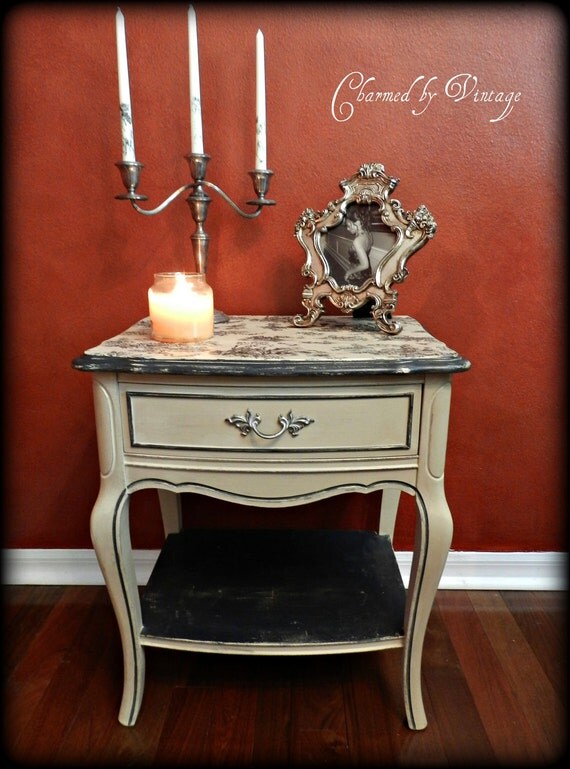 Vintage French Provincial Side Table RESERVED FOR HOPE