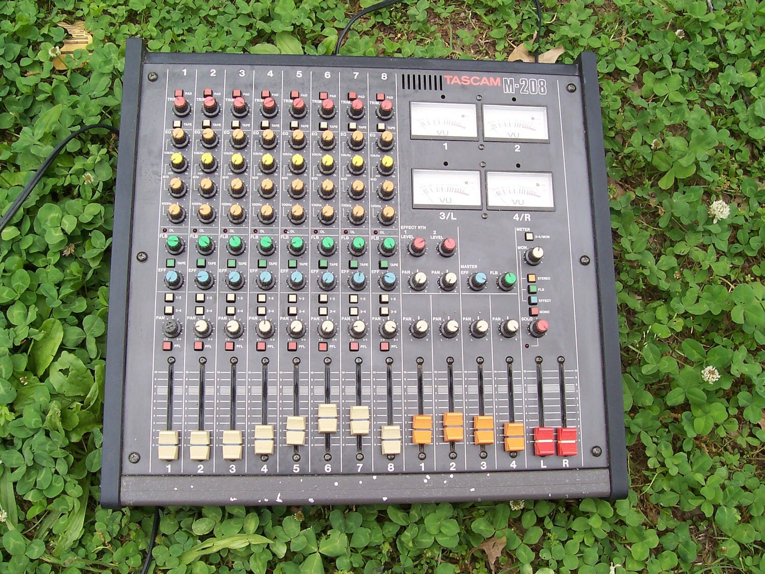 1970s TASCAM M218 8 Channel Mixing Console mixer 8 x4x2