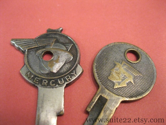 Vintage Lincoln Mercury Car Keys