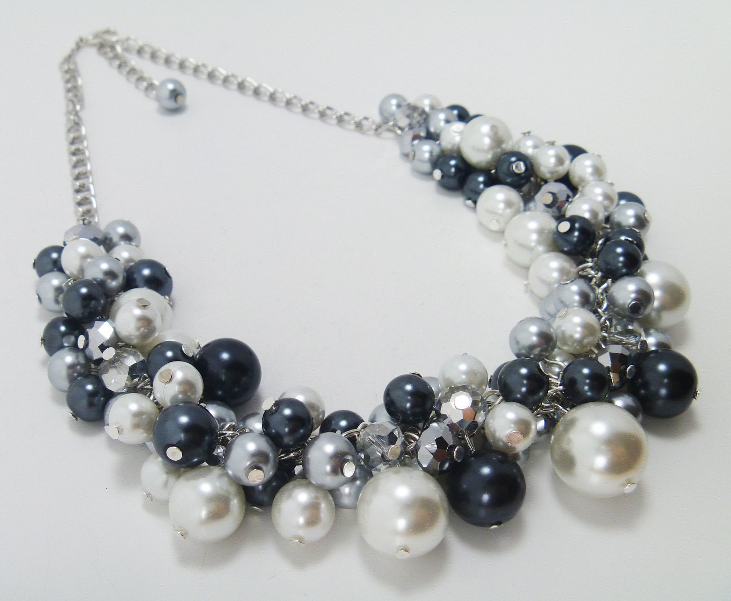 Chunky Pearl Necklace White gray and black cluster of