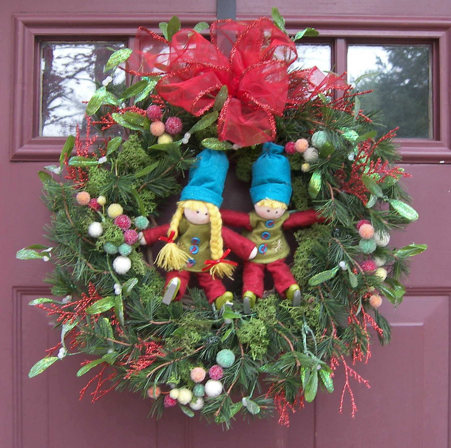 Norway Skaters Mistletoe Christmas Wreath