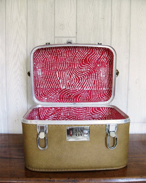 Train Case US Luggage Citation Case Tote