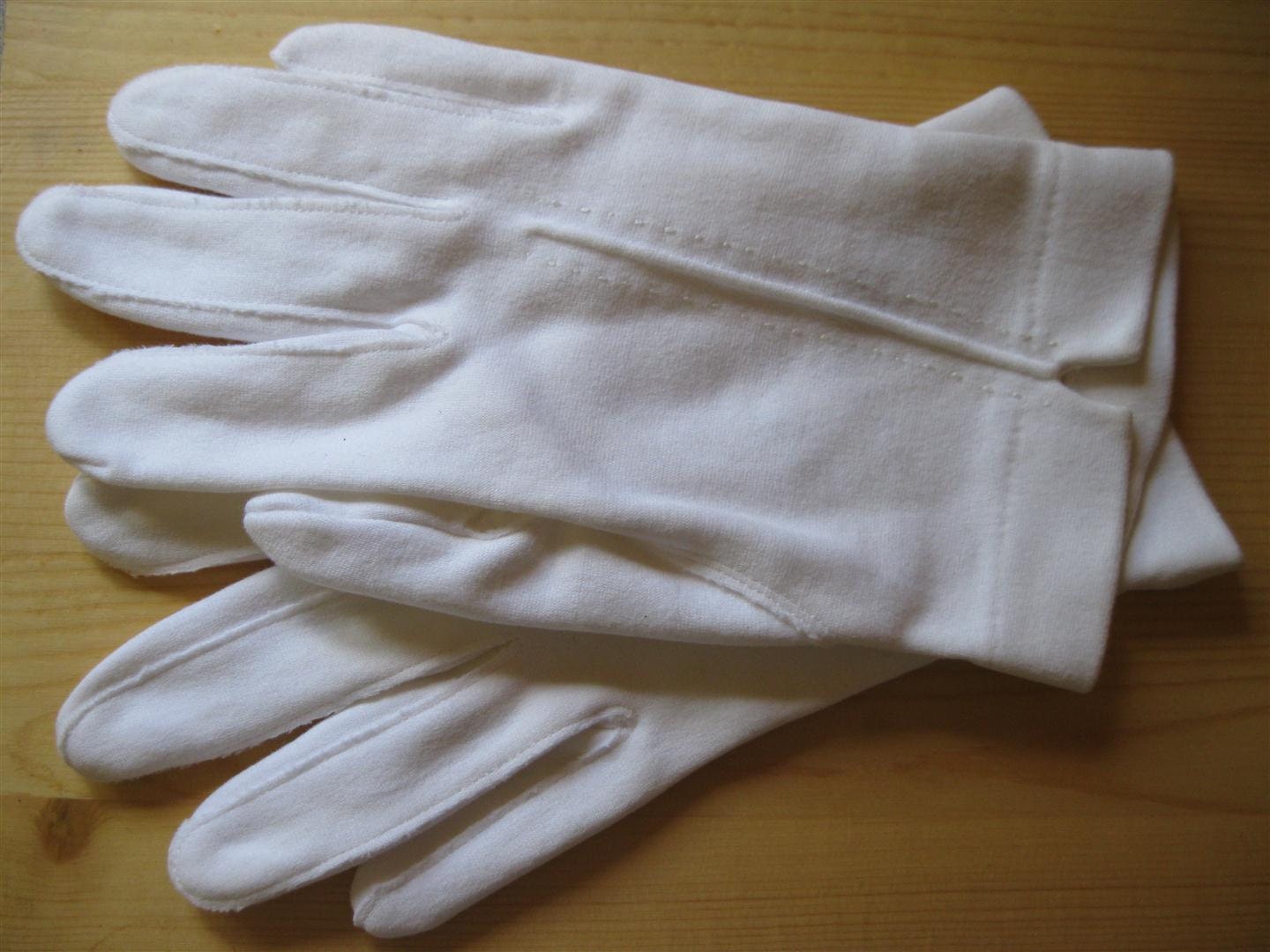 white cotton gloves for women