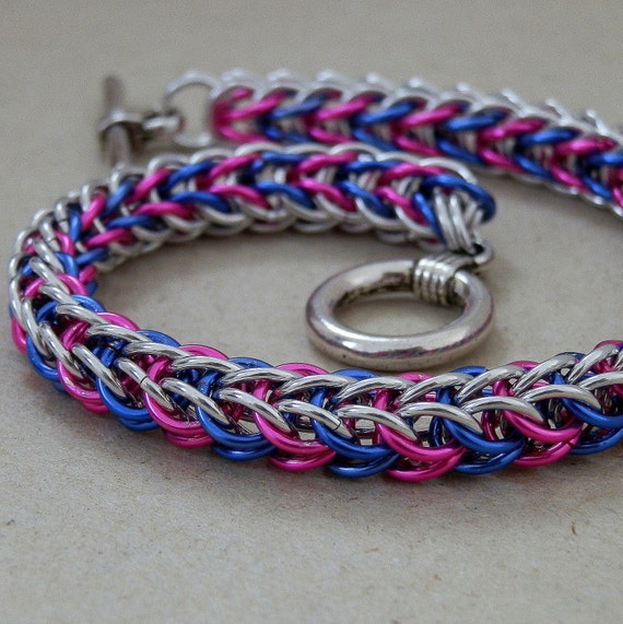 Items similar to Bracelet, Chainmaille, Full Persian Weave in Pink ...