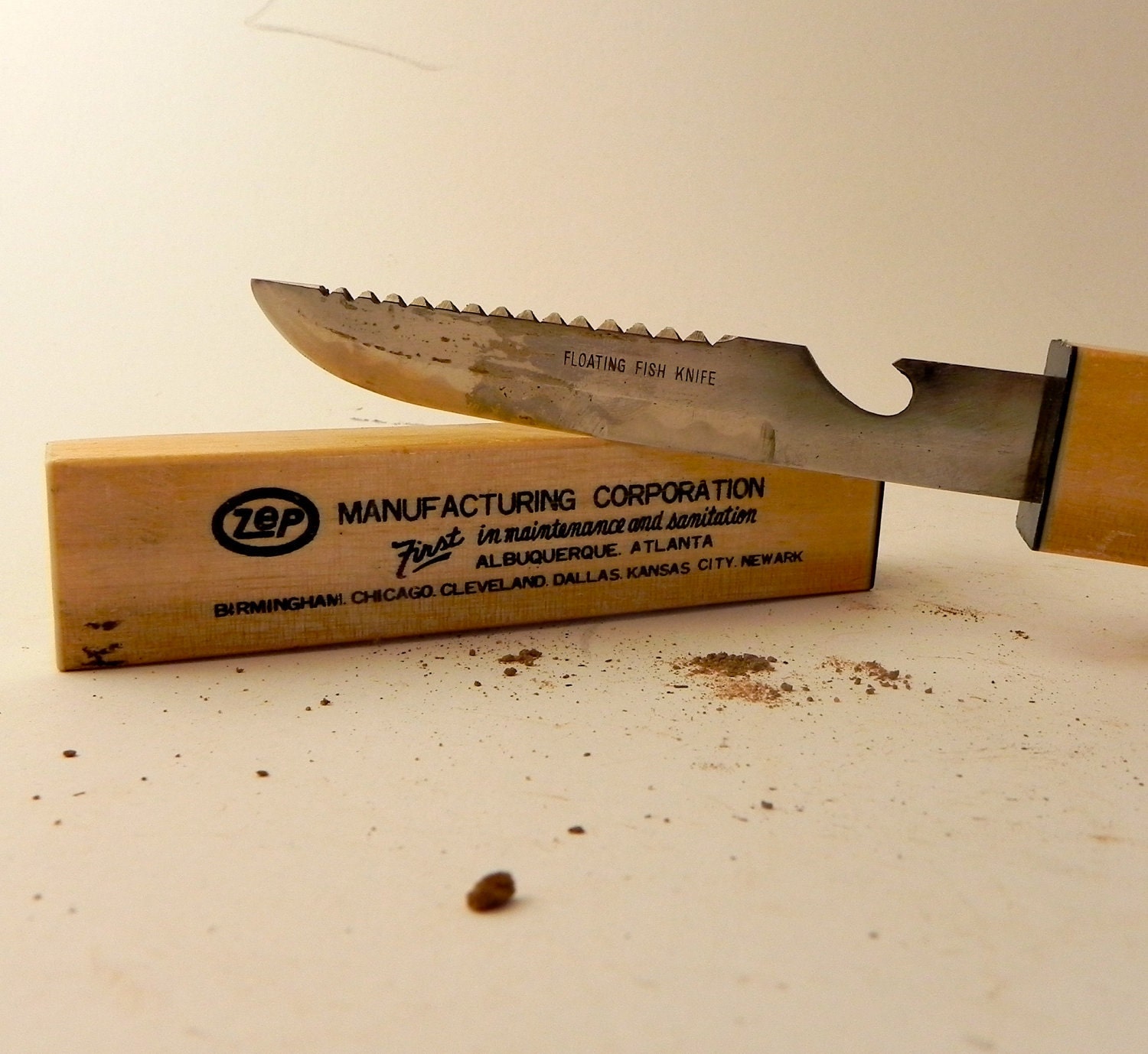 Floating Fishing Knife