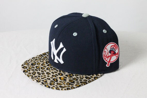 yankees leopard hat