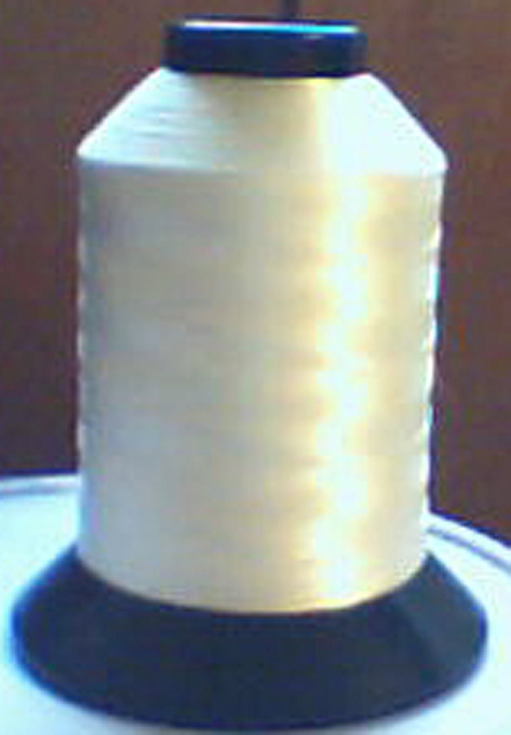 Nymo Beading Thread 3 oz Size 00 4852 yds White Bead Weaving