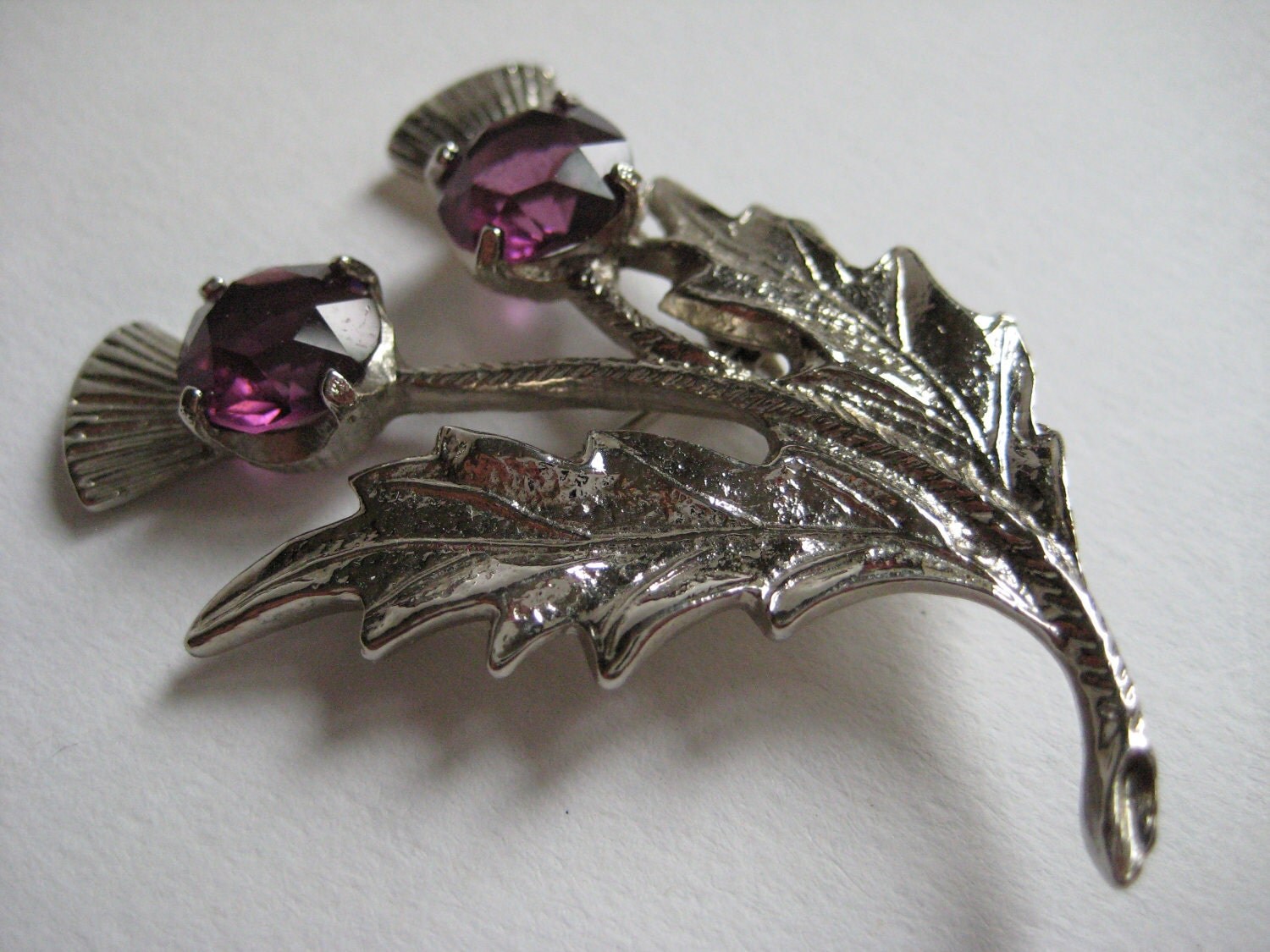 Vintage Brooch.Scottish Thistle Brooch. Vintage Amethyst