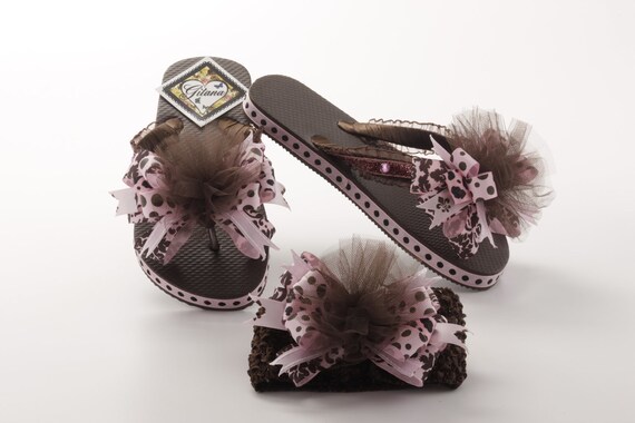 Items similar to Girls Flip flops-Brown and Pink- Decorated Flip Flops- Flip Flops-Brown Flip 
