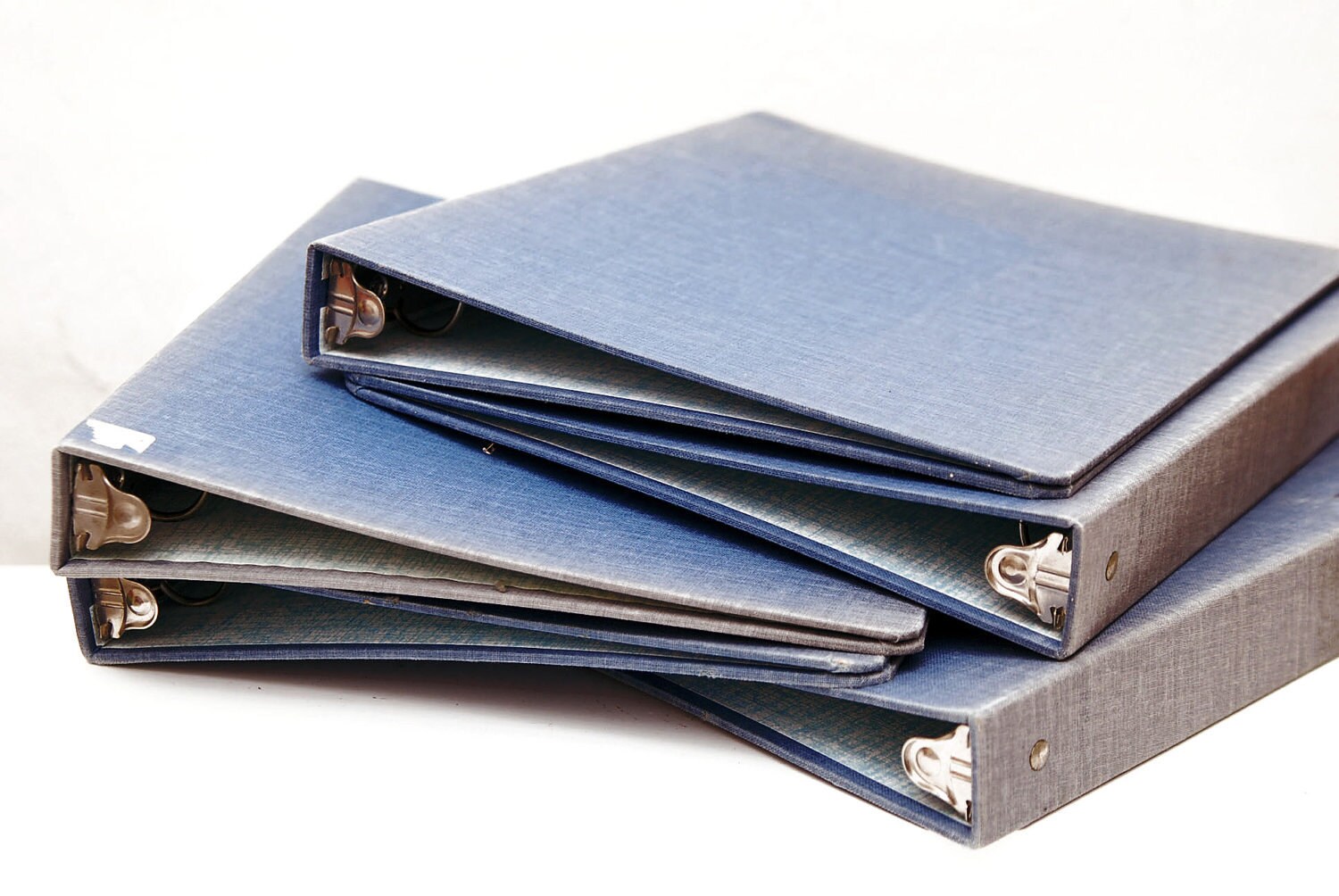 5 Old Canvas Covered 3 Ring Binders for Repurposing Projects