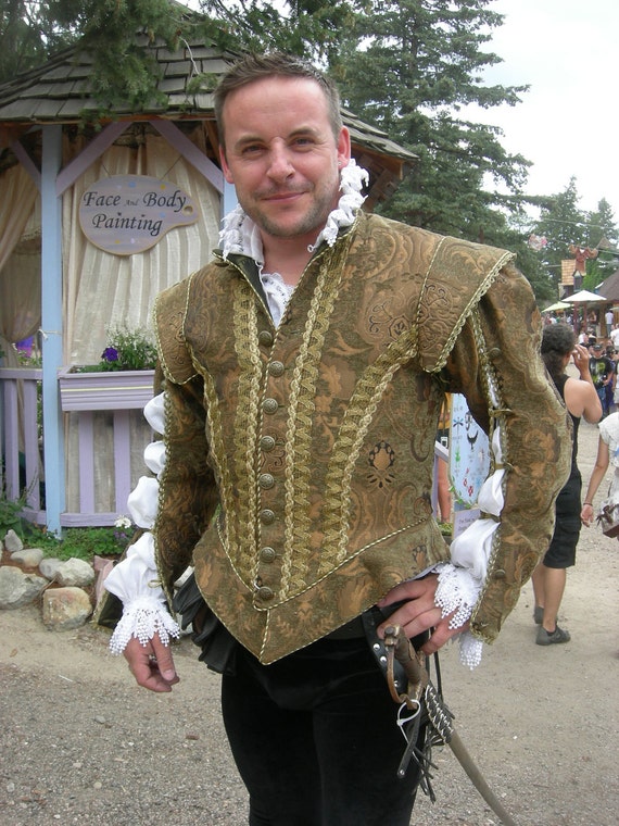 Items similar to Size 44 Olive Green Elizabethan Doublet on Etsy