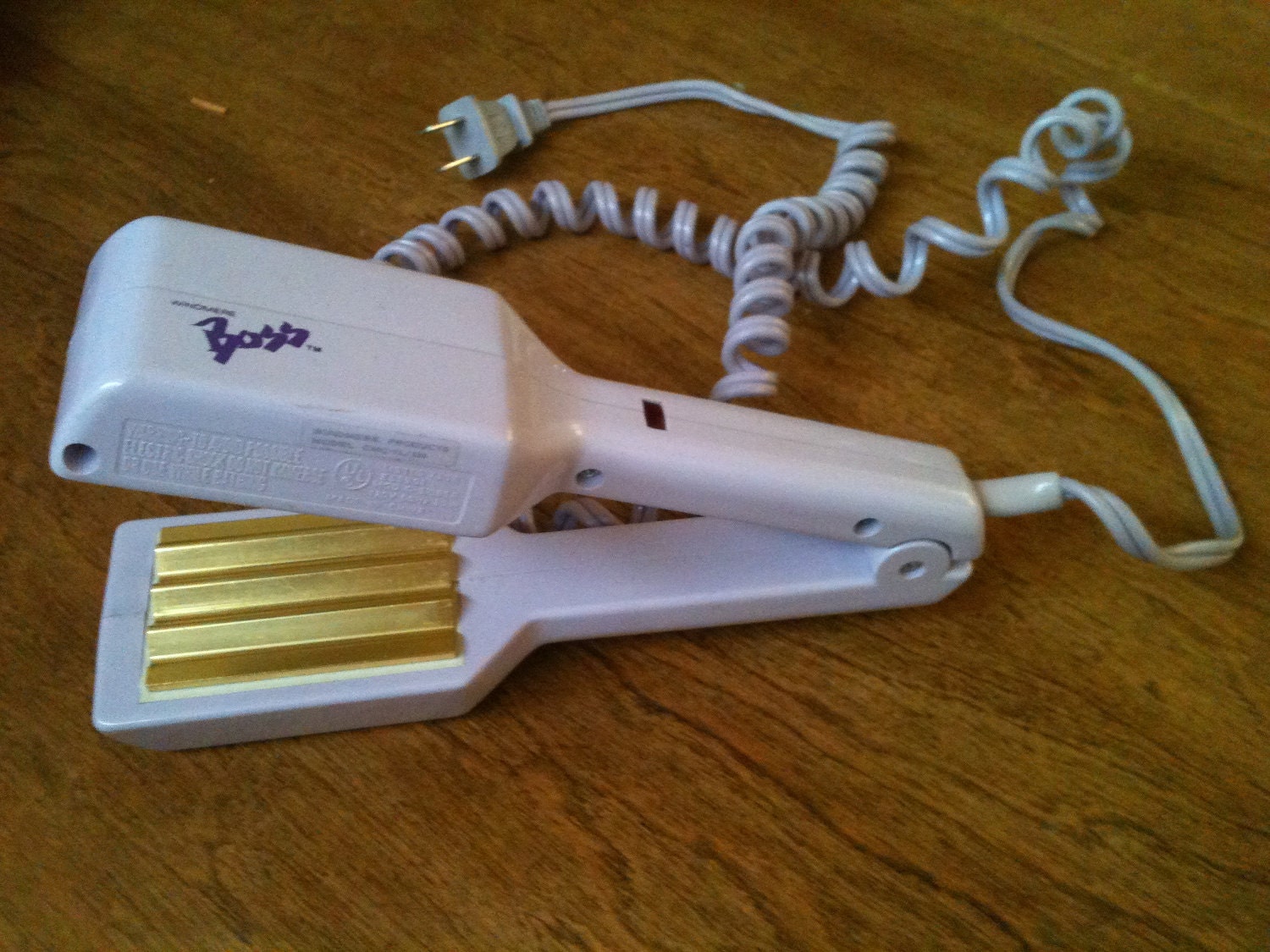Windmere Boss Purple Hair Crimper Crimping Iron