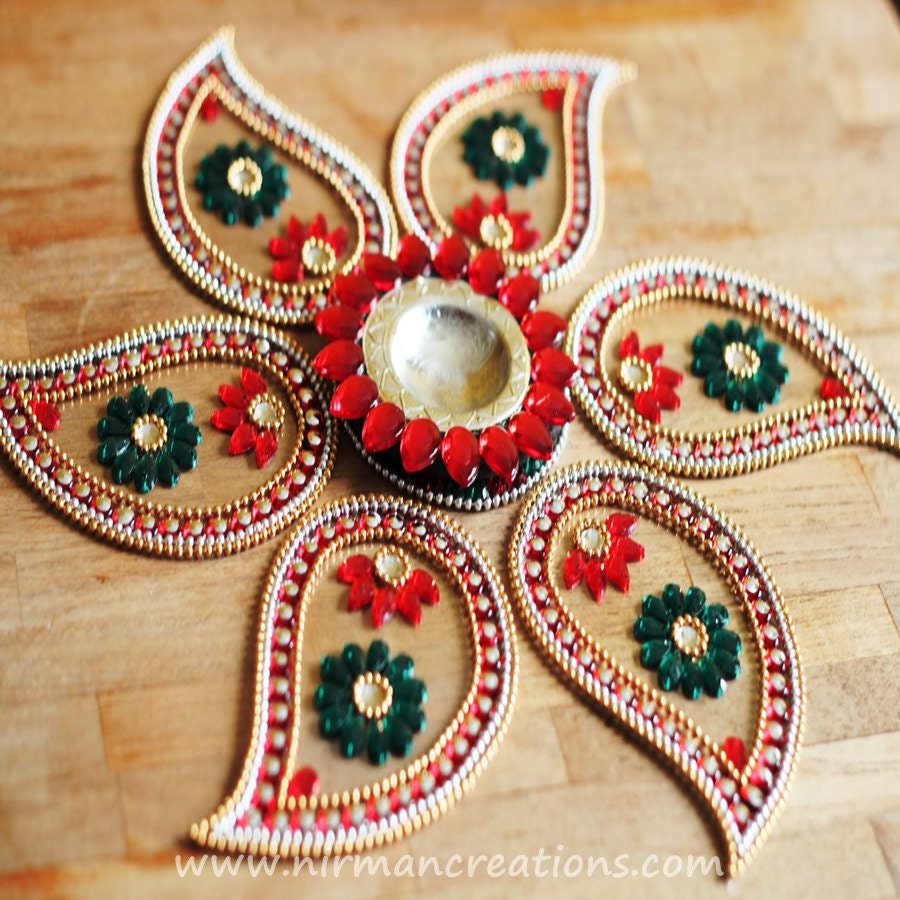 Rangoli floor art Ulta Pan Red set of 7 pieces by Nirman on Etsy