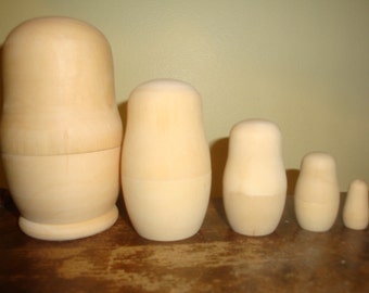 Blank Russian Matryoshka Art Nesting Dolls (Sets of Five to Eight Dolls)