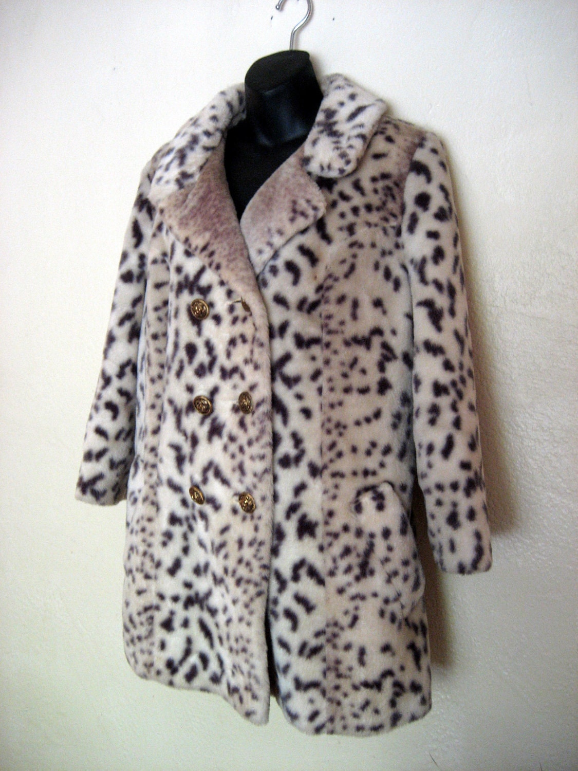 snow leopard fur coat real