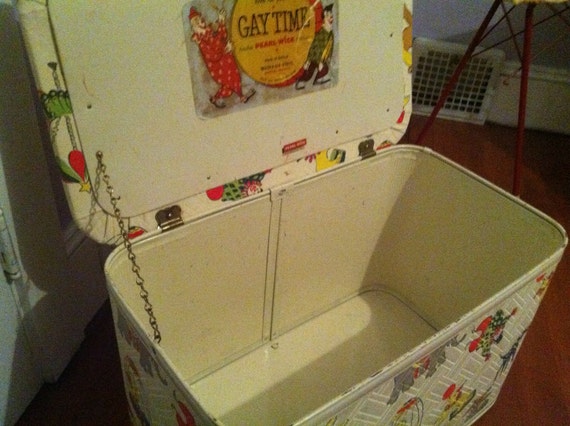 pearl wick toy box