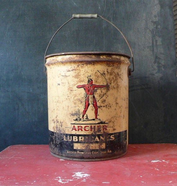 Vintage lubricant oil bucket made by Archer. 5 gallon.