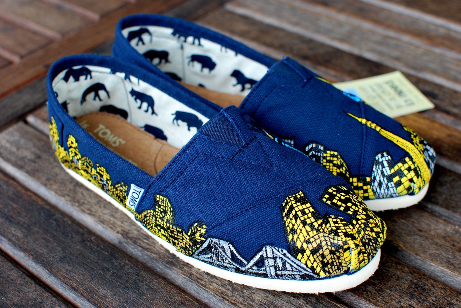 Custom New York City Skyline TOMS shoes