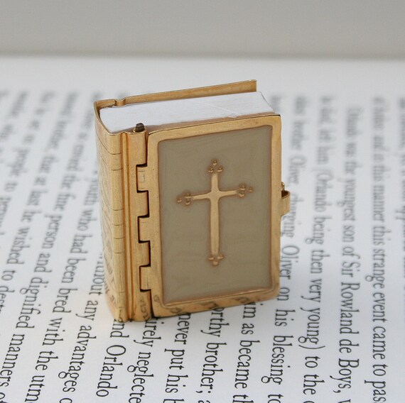 Miniature Bible Real Bible with Full Text Tiny Religion