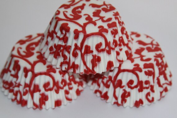 50 White and Red Ivy Standard Baking Liners Il_570xn