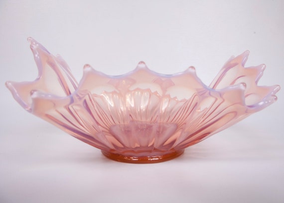 Fostoria Bowl Pink Opalescent Console Bowl in Heirloom Pattern