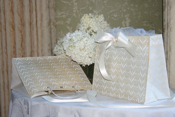 Reusable, recyclable wedding gift bag totes hotel guests, welcome bags ...