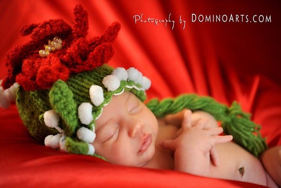 Christmas Poinsettia flower baby hat, perfect newborn holiday photo 