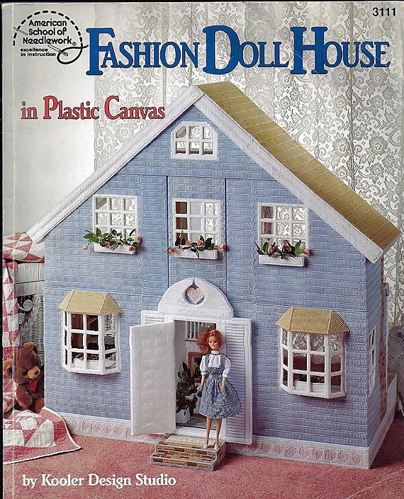 Fashion Doll House in Plastic Canvas Pattern by grammysyarngarden
