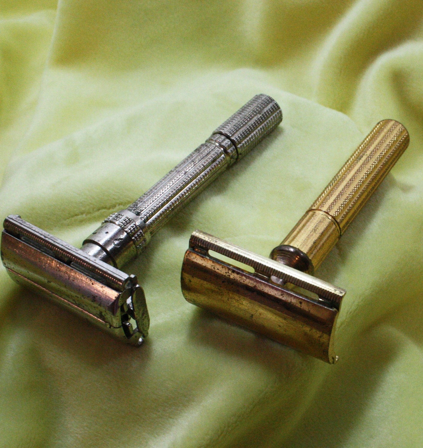 vintage-gillette-safety-razors-double-edge-set-by-buybackyesterday