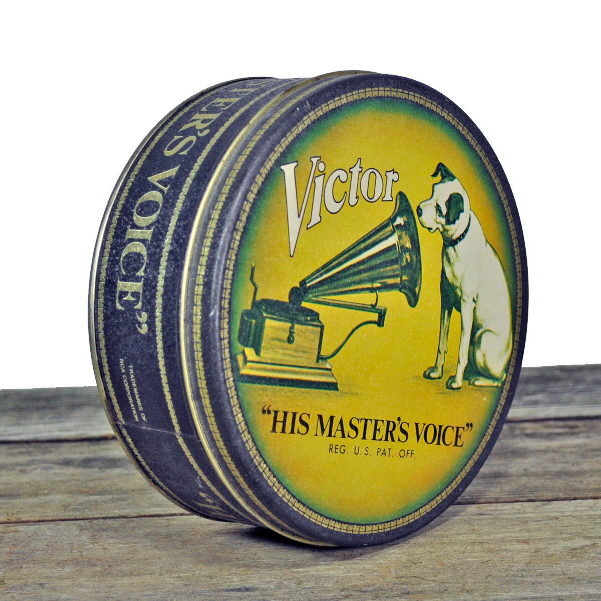 Vintage RCA Victor Nipper Tin with signature puppy and