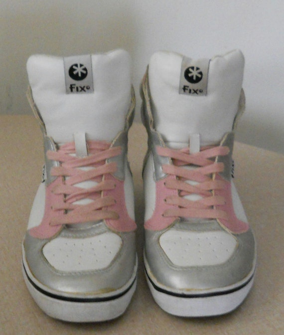 Old School 90s Shoes / Womens High Tops High Top Sneakers