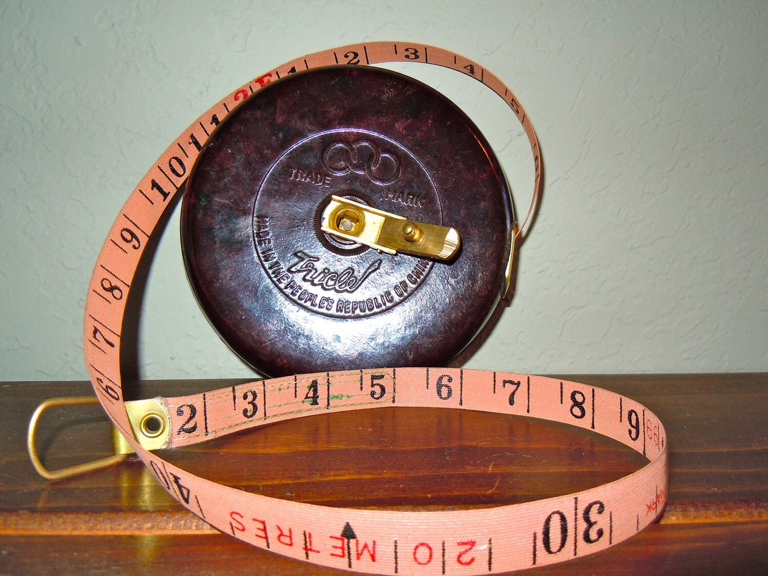 Vintage Tape Measure Tricle 20 Meter Bakelite P R China