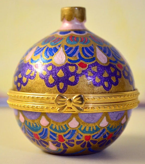 Ceramic Gift Box Holiday Ornament Hand Painted Keepsake