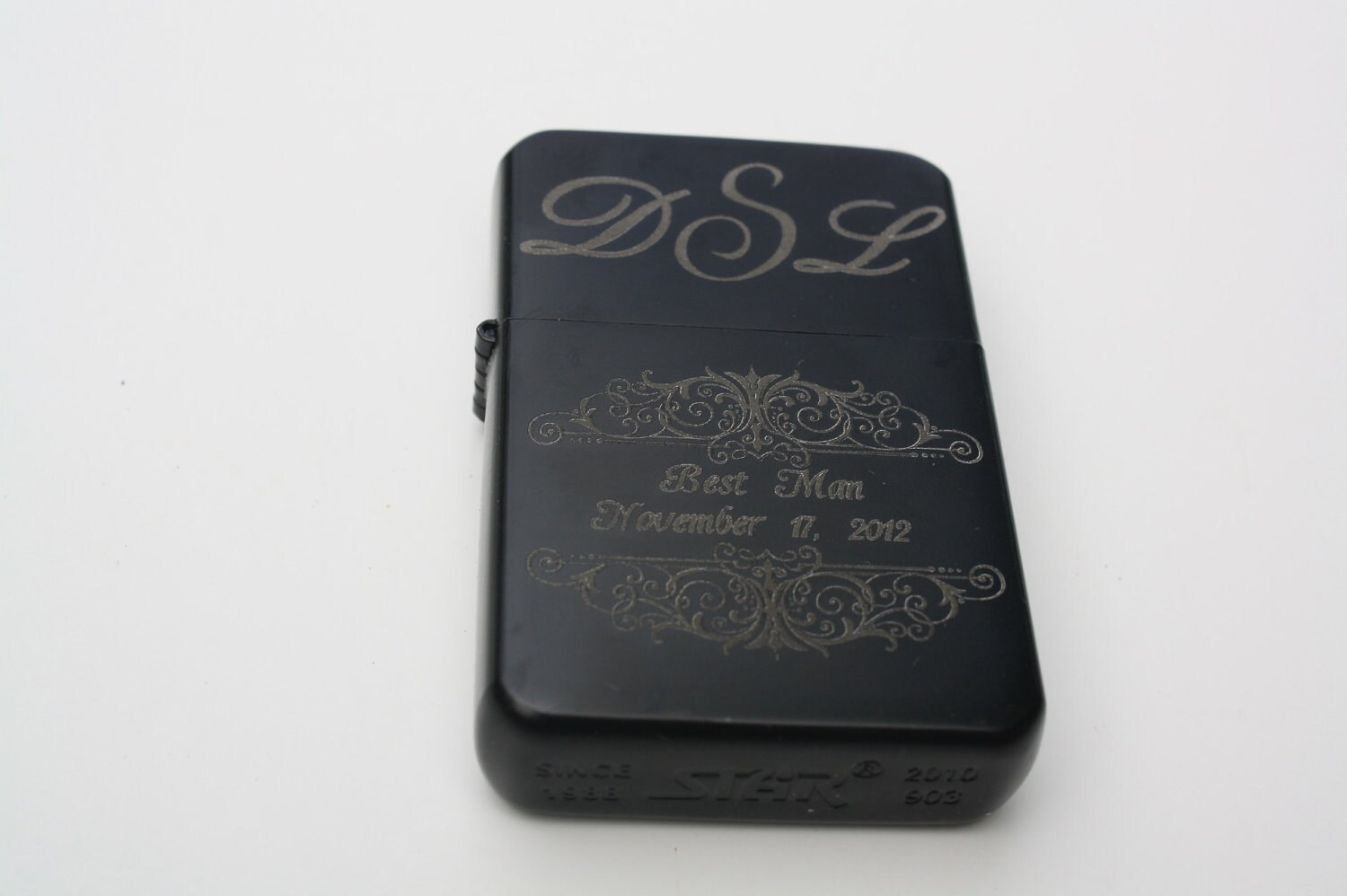 ENGRAVED LIGHTER Wind Proof Fliptop Black Photo Engraved