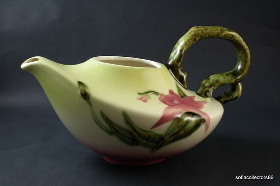 Does Ups Ship On Saturday >> Hull Pottery Woodland Design Teapot W26 without top Does Ups Ship On Saturday >> Hull Pottery Woodland Design Teapot W26 without top