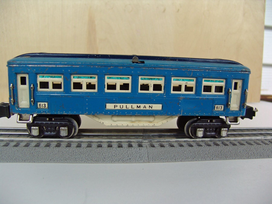 Vintage Blue Comet 613 Pullman Passenger Car by Eyes4Vintage