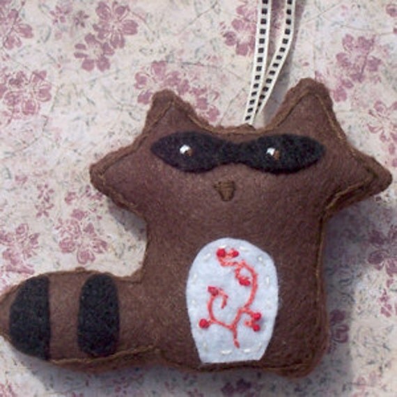 Raccoon felt ornament by kelasdesigns on Etsy