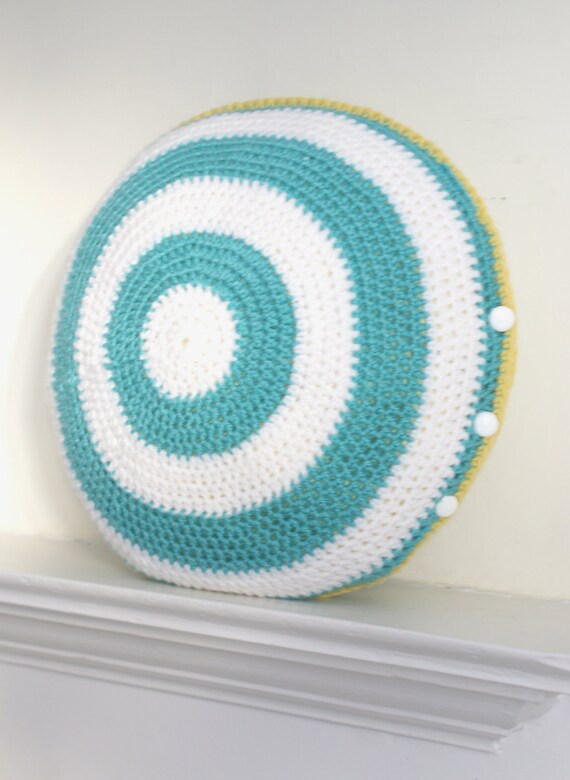 Stripey round crochet cushion cover