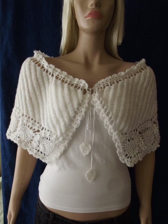 CUSTOM Order - WEDDING SHAWL / Wedding Capelet / Bridal Capelet / Crochet Shawl / Pineapple Capelet / Collar Drawstring / Pearl Beads
