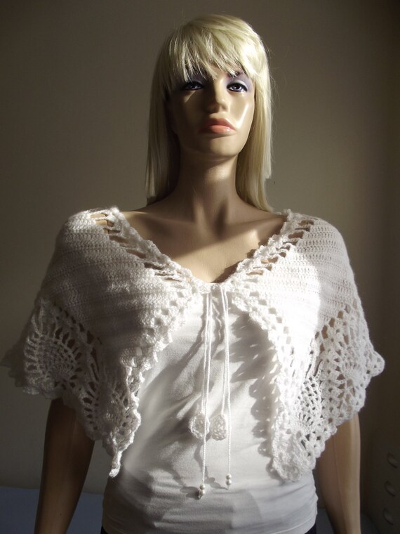 Crochet Shawl / Wedding Shawl / Wedding Capelet / Bridal Capelet / Crochet Neck Warmer / Versatile Shawl / Pearl Beads / 30% OFF !!!