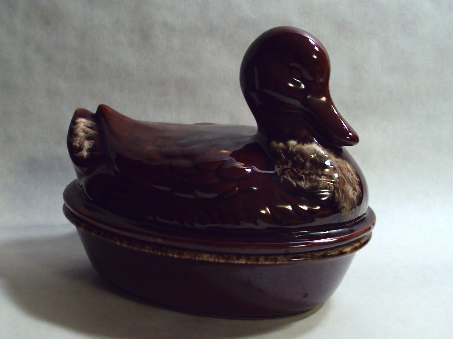 Hull Pottery Duck Covered Casserole Dish House and Garden