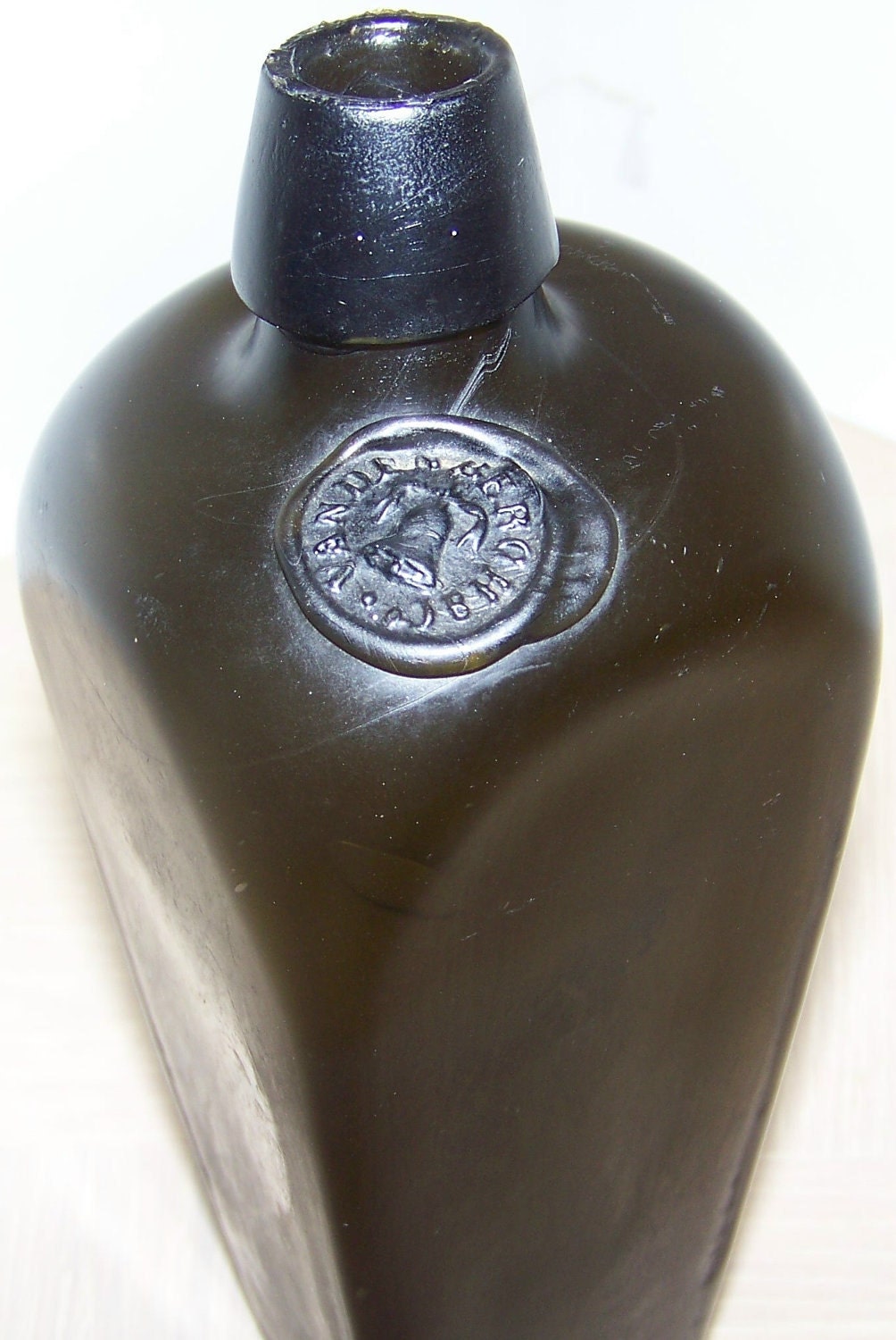 Case Gin Bottle SEALED VANDENBERG Black Glass 10 Inches